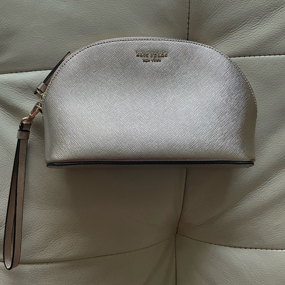 ♠️ Kate Spade Gold Wristlet. Mint condition! NWOT